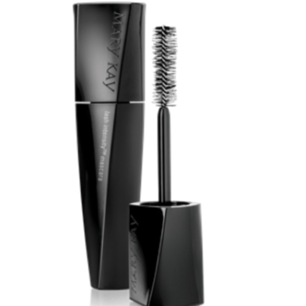 Ash intensity mascara—Mary Kay